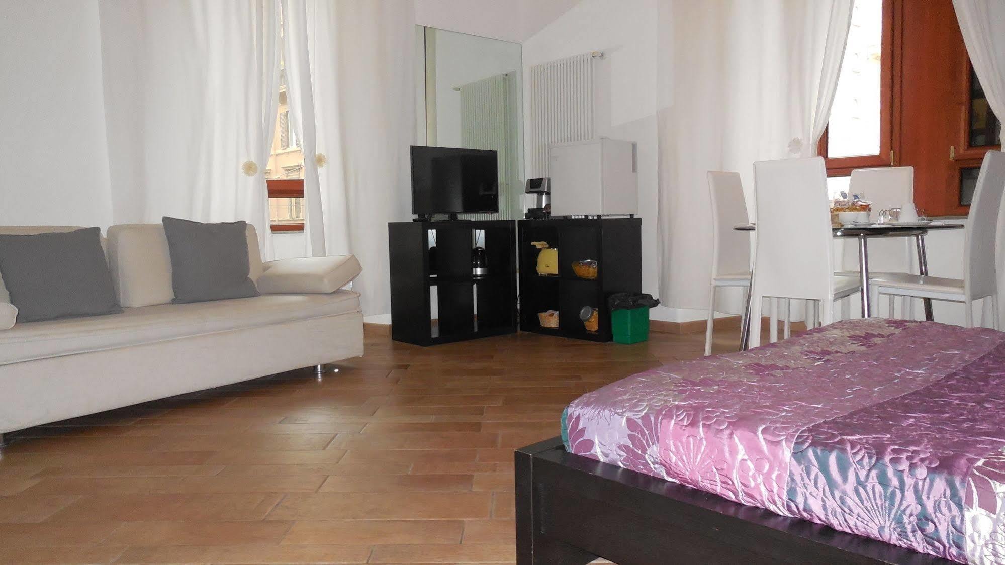 Tridente Rooms Рим Екстериор снимка