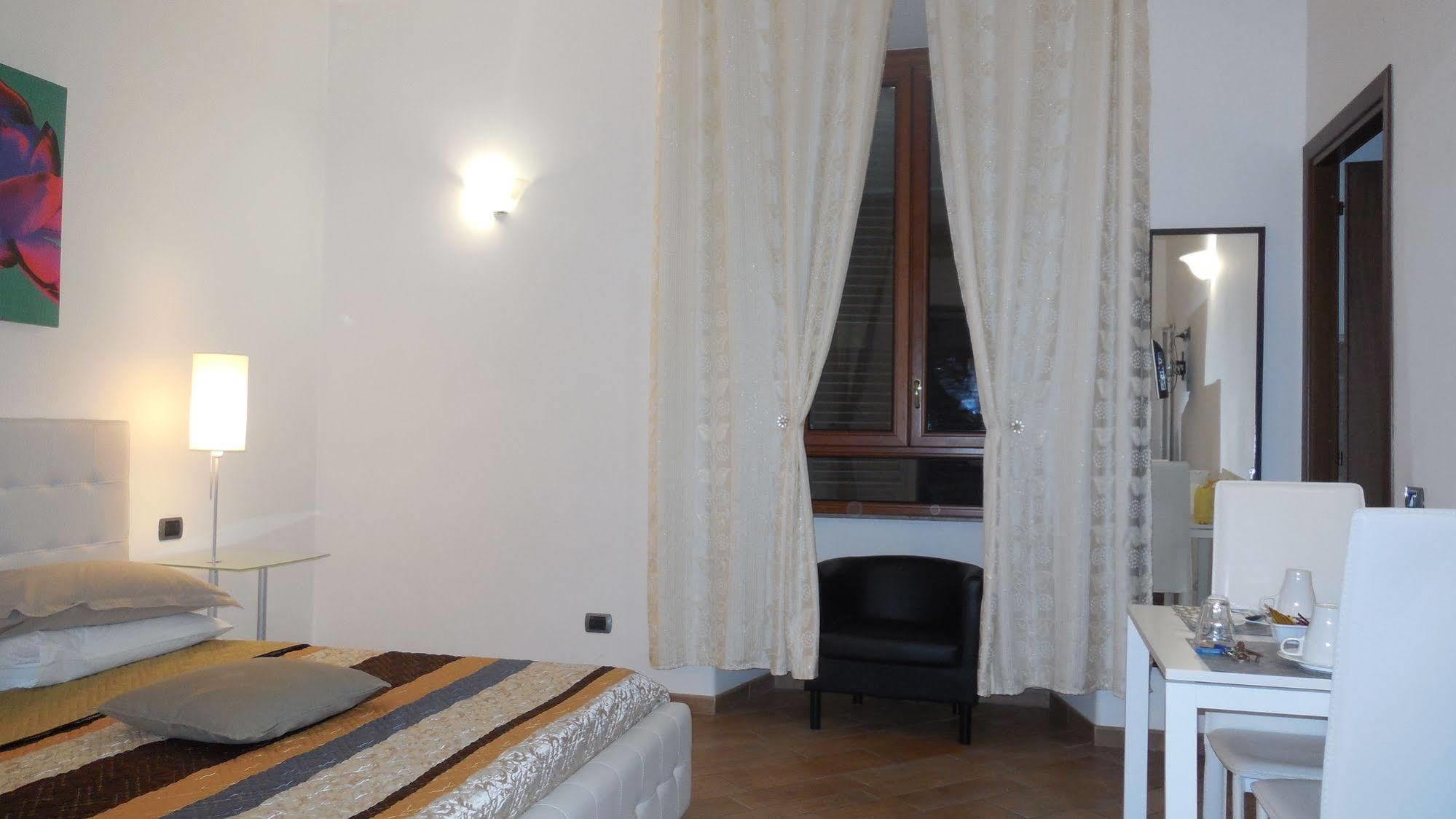 Tridente Rooms Рим Екстериор снимка