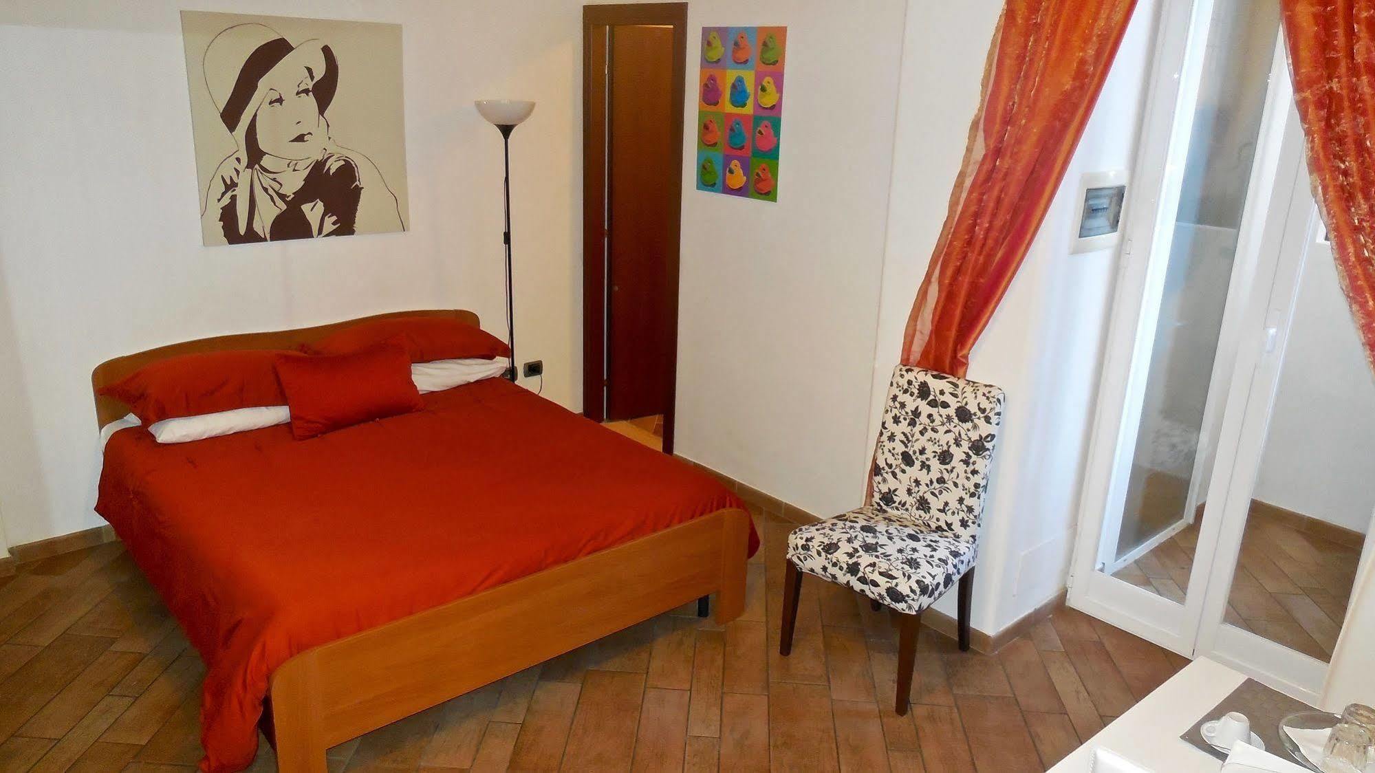 Tridente Rooms Рим Екстериор снимка